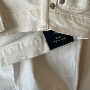Abercrombie & fitch athletic skinny stretch jeans white size 34W 32L